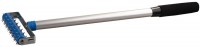 Валик игольчатый Stayer для гипсокартона в сборе, металлические иглы, ручка 500мм, 32х150мм 0395-15