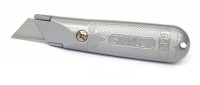 Нож со смен лезвием Stanley трапеция мет корпус 2-10-199
