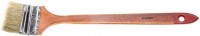 Кисть радиаторная угловая Зубр "УНИВЕРСАЛ-МАСТЕР", светлая натуральная щетина, деревянная ручка, 25мм 01041-025
